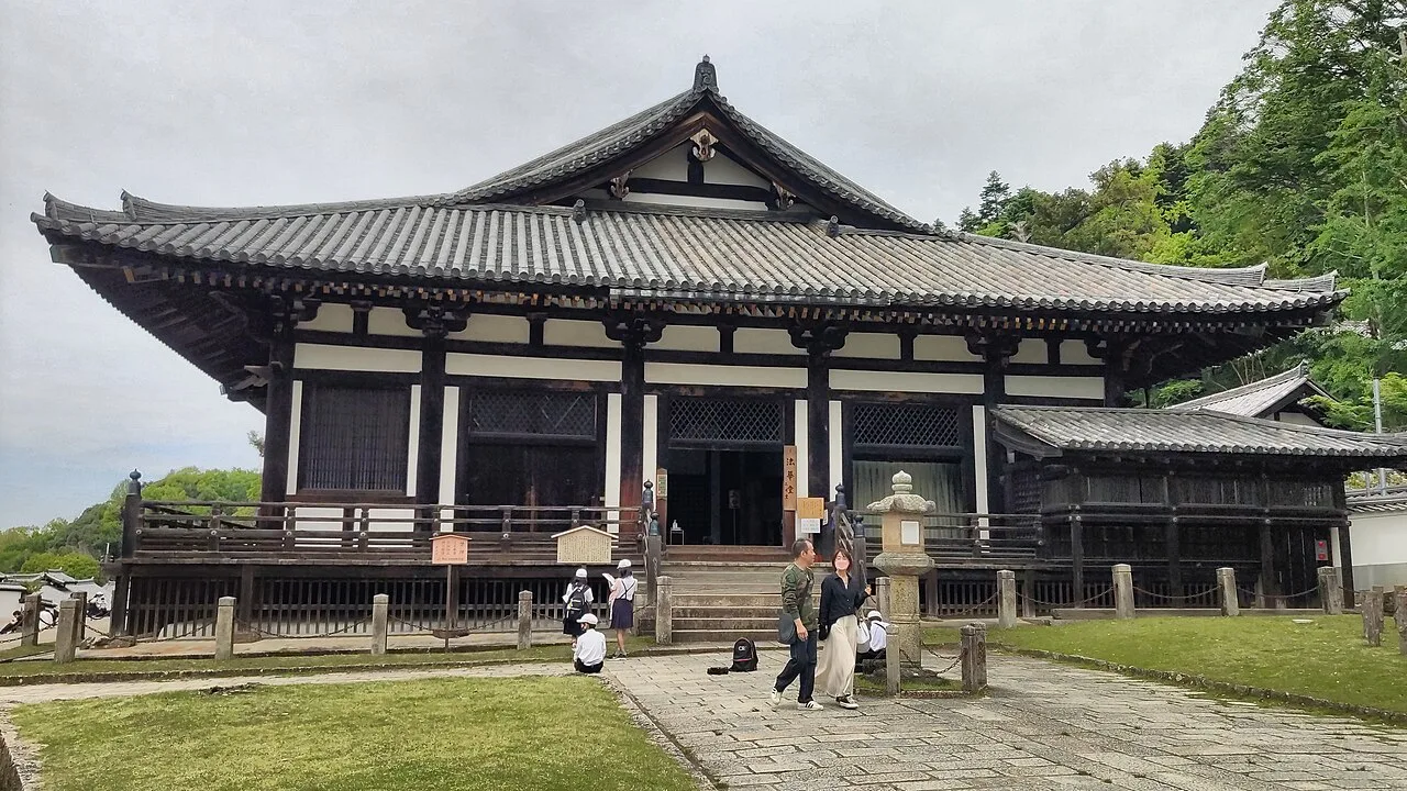 Hokke-do at Todai-ji seen from the front, showing two roof sections meeting where the two buildings were joined